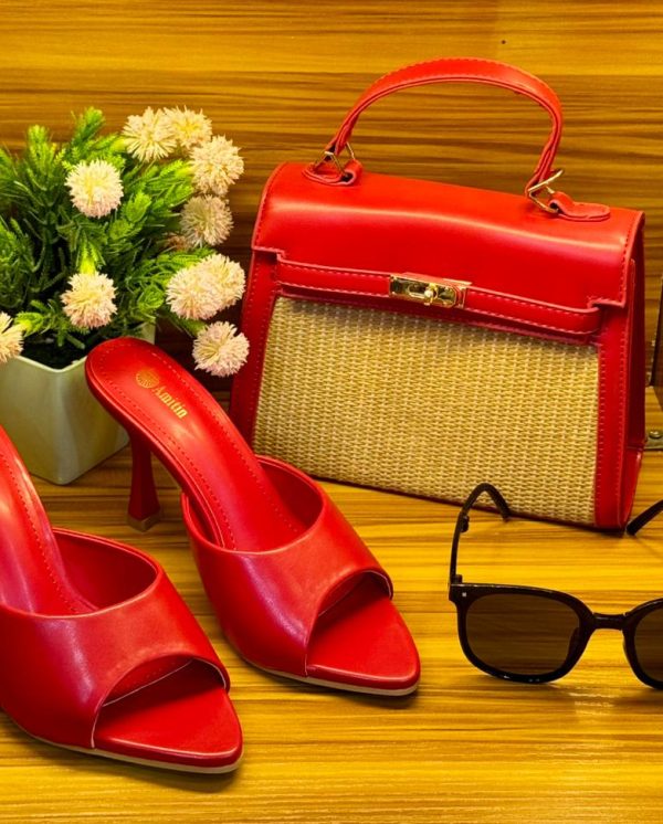 WhatsApp Image 2025-11-28 à 11.21.25_63e1d70f WhatsApp Image 2025-11-28 à 11.21.25_63e1d70f