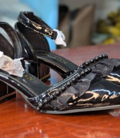 Escarpins À Bride Cheville et Talon Carré (Modèle Q-131)