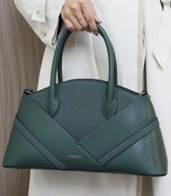 Sac Fourre-Tout Trapèze Élégance Géométrique (Modèle PÉDRA / MONA LOY)